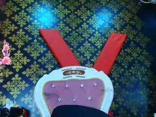 Offline elinne-hendrix on CamSoda