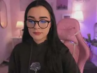 Offline emma-soull on CamSoda