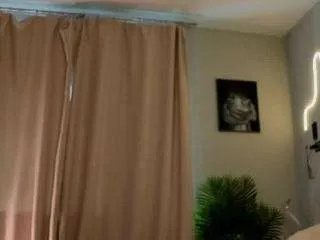 Offline erlinafulwood on CamSoda