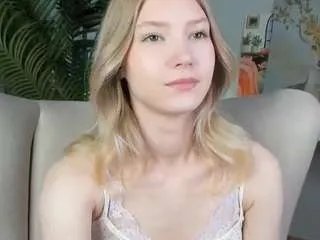 Offline esmagreaves on CamSoda