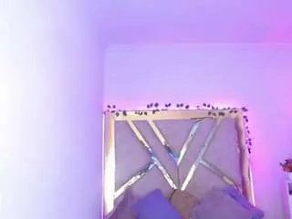 Offline eva-walker on CamSoda