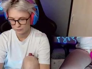 Freechat gretta-mrr on CamSoda