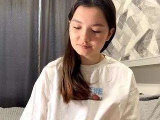 hanaloffier on CamSoda 