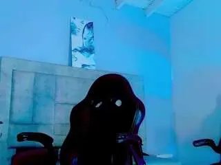 Offline hannilest on CamSoda