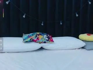 Offline hornybarelylegalgirl on CamSoda