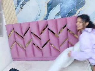 Offline hornysweetebony on CamSoda