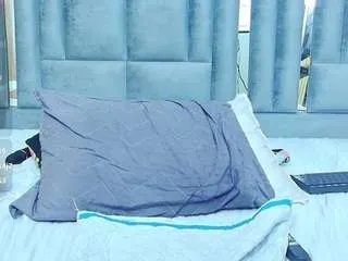 Offline hornysweetebony on CamSoda