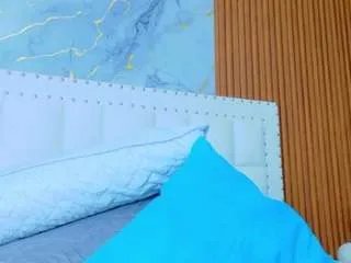 Offline irresistiblemilf on CamSoda