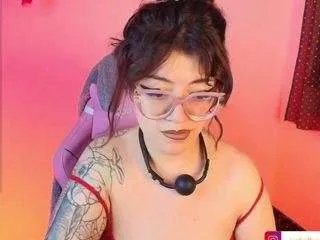 Offline isabelarubys on CamSoda