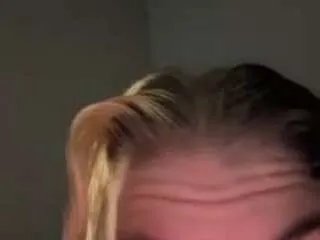 Offline ittybittymeryssa on CamSoda