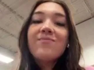 Offline jadebay on CamSoda