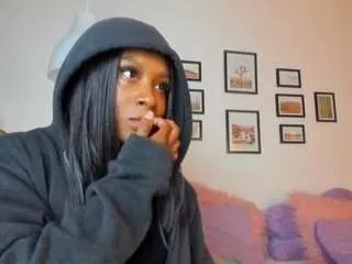 Offline jenn-brownn on CamSoda