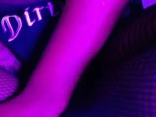 Offline juicyjuicysticky on CamSoda