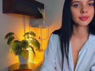 Freechat juleemaedche on CamSoda