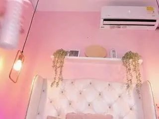 Offline katyclark on CamSoda