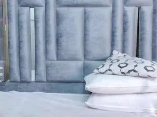 Offline kinkyhousewifee on CamSoda