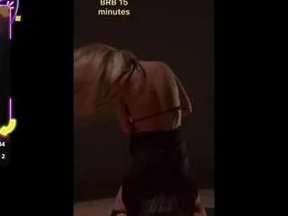 Offline kristelshow on CamSoda