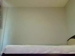 Freechat kyliejo19 on CamSoda