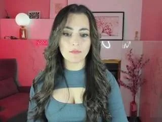 Freechat kyliemellow on CamSoda