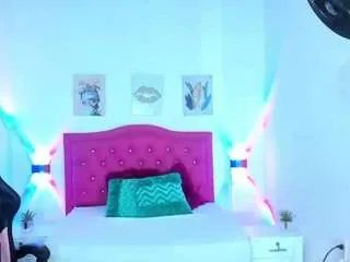 Freechat lissa-jose on CamSoda