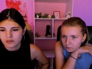 Offline lizzie-boom on CamSoda