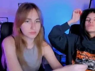 Offline lizzie-boom on CamSoda