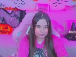 Offline lolisuccub on CamSoda