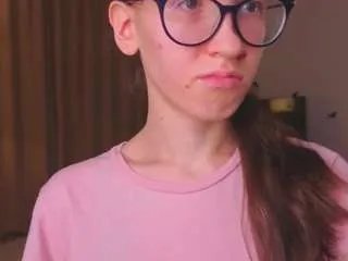 Offline lynettebails on CamSoda