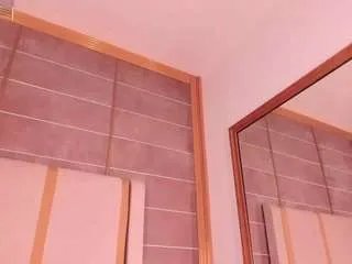 Offline lyrabellini on CamSoda