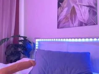 Offline mackenzie-foy on CamSoda