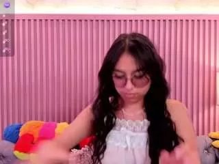 Freechat madyjackson on CamSoda