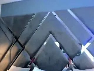 Offline mia-evansx on CamSoda