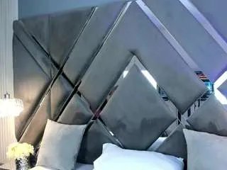 Offline mia-evansx on CamSoda