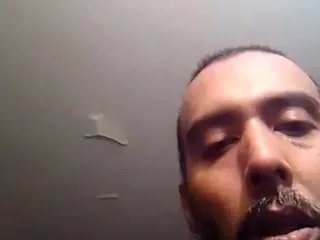 Freechat mikeyjoe1456 on CamSoda