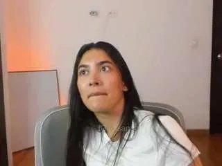 Offline misslucia on CamSoda