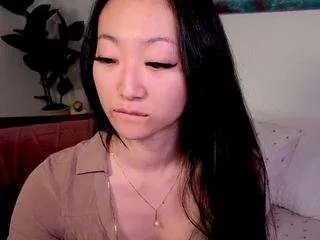 Freechat mysweetsofie on CamSoda