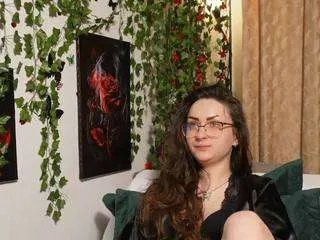 Offline naughtyhomemade17 on CamSoda