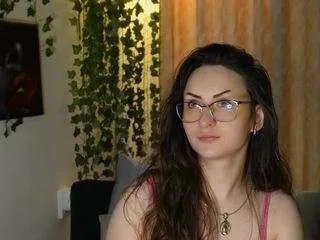 Offline naughtyhomemade17 on CamSoda