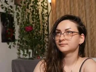 Offline naughtyhomemade17 on CamSoda