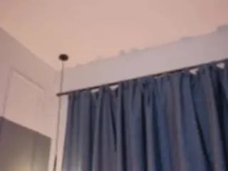 Freechat nina-rose on CamSoda