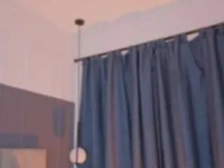 Freechat nina-rose on CamSoda