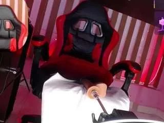 Freechat nyveth on CamSoda