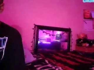 Offline pappyslilfreak on CamSoda