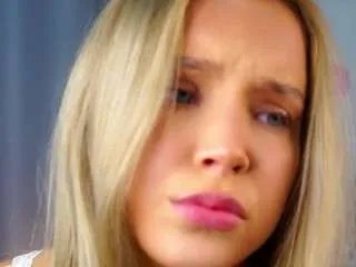 Offline peacebunte on CamSoda