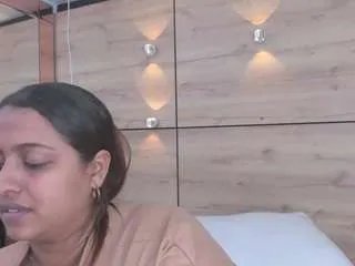 Freechat penelope-russo on CamSoda