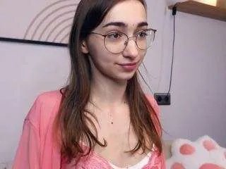 Offline phyllisdelmore on CamSoda