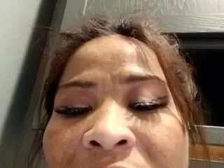 Offline rioblue on CamSoda