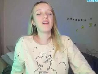 Freechat rousereedd on CamSoda