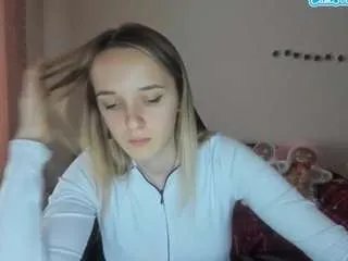 Freechat rousereedd on CamSoda