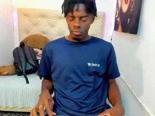 Offline royce-ebony on CamSoda